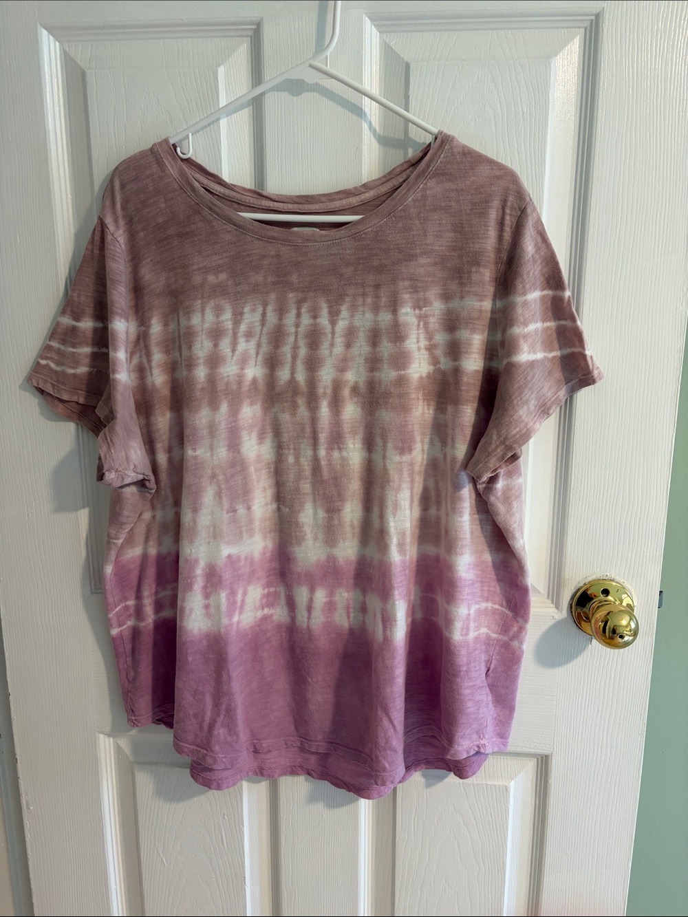 Old Navy Mauve and White Tie-Dye Short Sleeve Tee